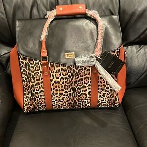 Badgley Mischka ladies overnight leopard tote new with tags